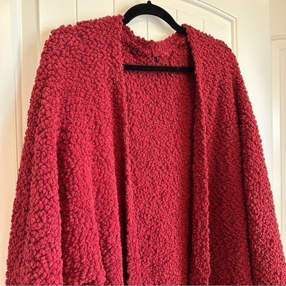 Super cozy crimson red fuzzy open front cardigan with pockets size XL - Picture 8 of 9